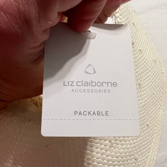 COPY - WOMAN’S white straw Hat - Picture 11 of 14